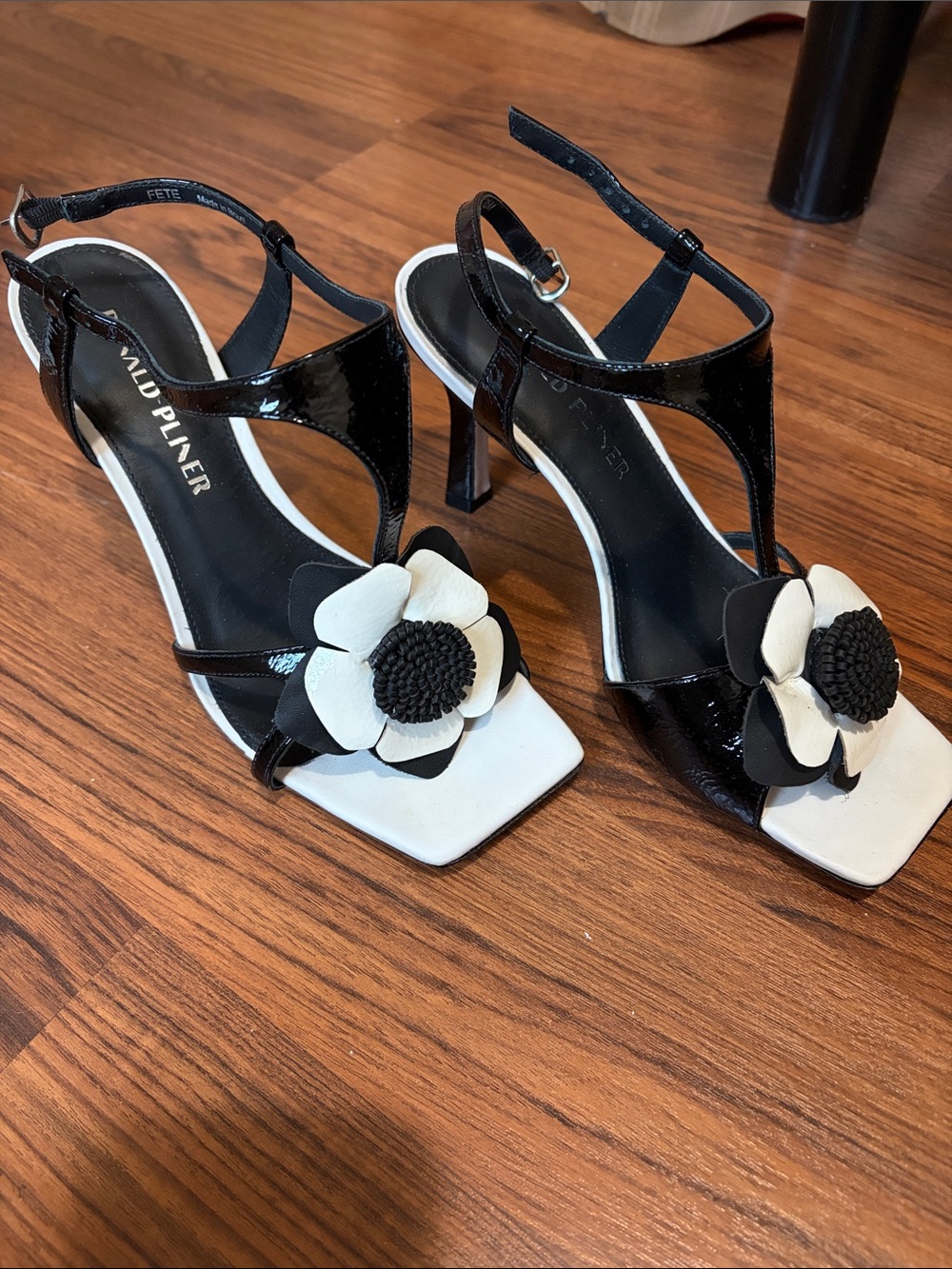 Donald J. Pliner Black and White Floral T-Strap Heels Size 7.5